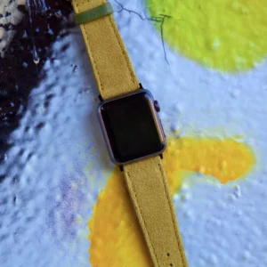 cinturino-scamosciato-per-apple-watch-giallo